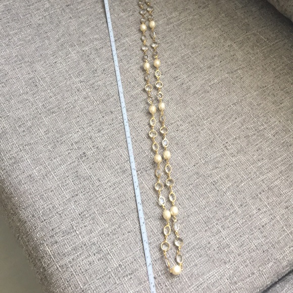 ⭐️ Gold-tone Pearl and Crystal 37” necklace - Picture 3 of 6
